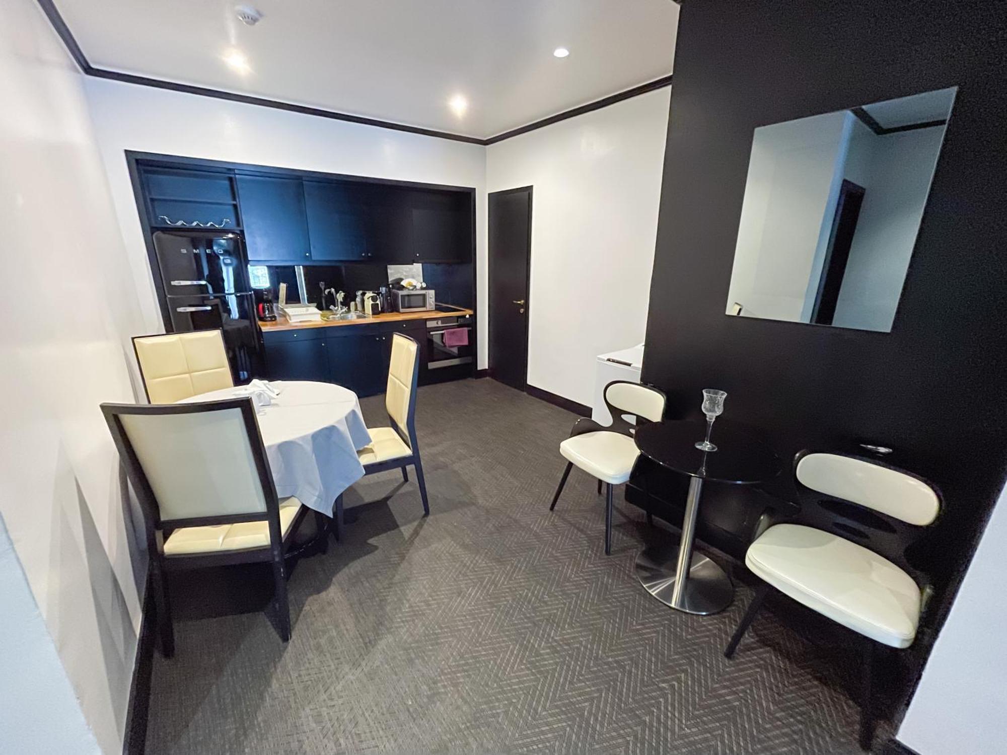 Andromeda Suites Athens Exterior photo