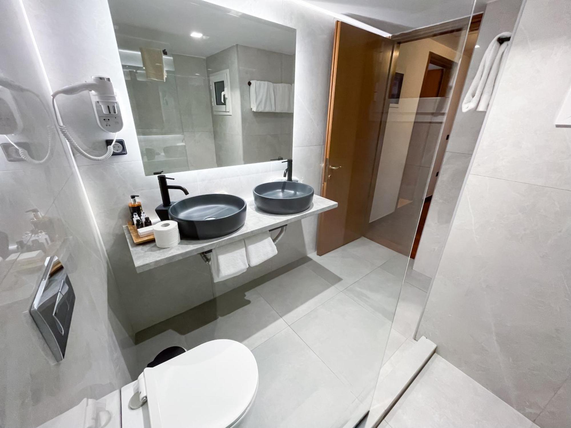 Andromeda Suites Athens Exterior photo