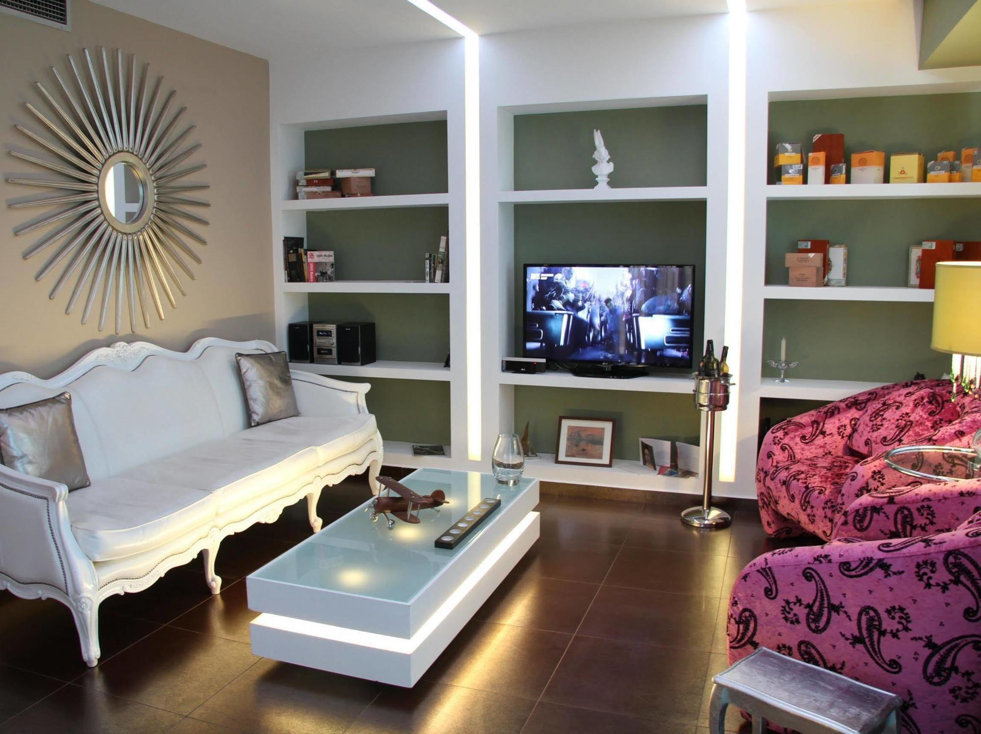 Andromeda Suites Athens Exterior photo